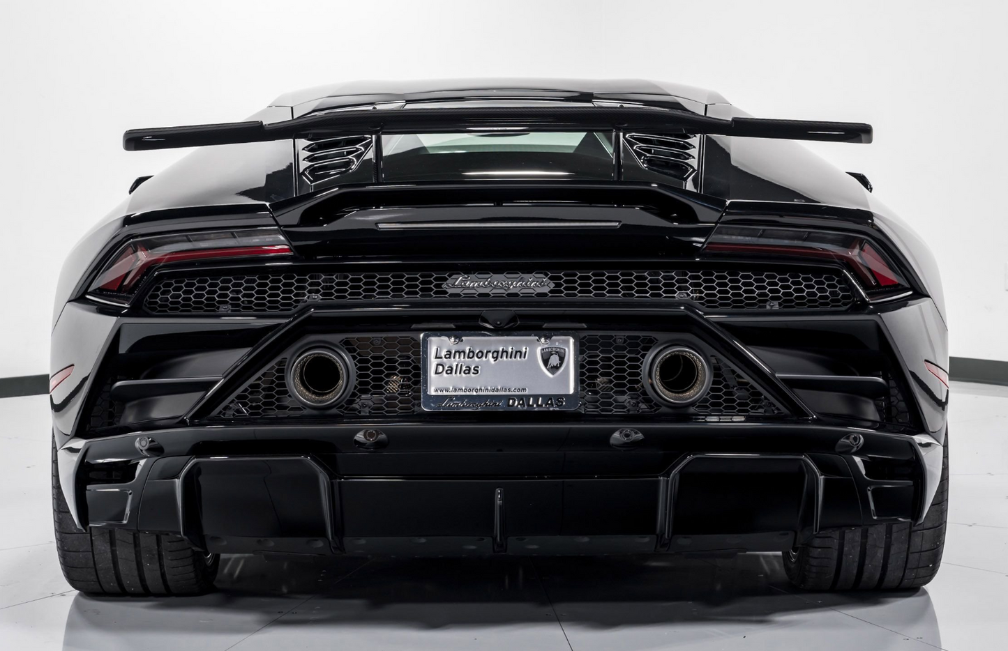 Lamborghini Huracan EVO Novitec Style Wing